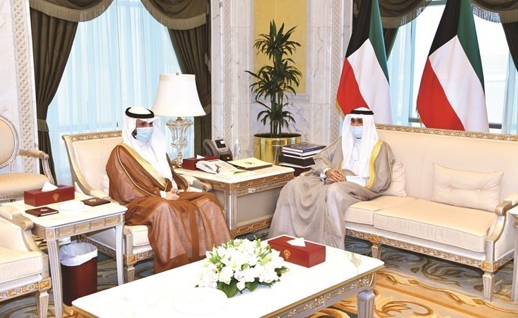 سمو نائب الأمير وولي العهد الشيخ نواف الأحمد مستقبلا مرزوق الغانم