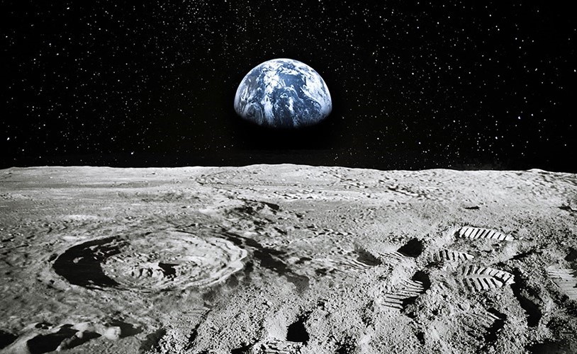 آخر خطوات للإنسان على سطح القمر كانت عام 1972