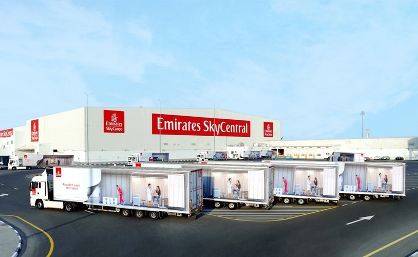 «الإمارات للشحن الجوي» تهيئ مركزاً مخصصاً لتخزين وتوزيع لقاح «كوفيد - 19» عالمياً