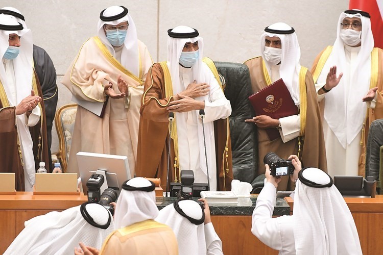 صاحب السمو الأمير الشيخ نواف الأحمد يعبر عن امتنانه للتحية الحارة التي قوبل بها من قبل الحضور