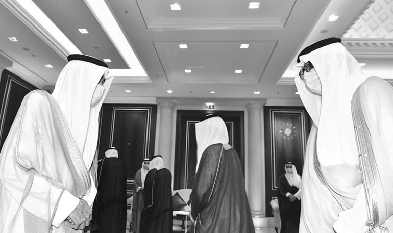 صاحب السمو الأمير يتلقى التعازي من سفير خادم الحرمين صاحب السمو الأمير سلطان بن سعد