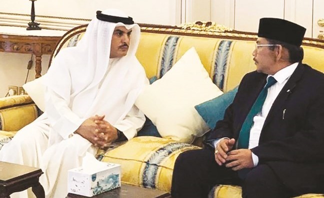 سفارتنا لدى بروناي تفتح سجل التعازي لوفاة الأمير الراحل