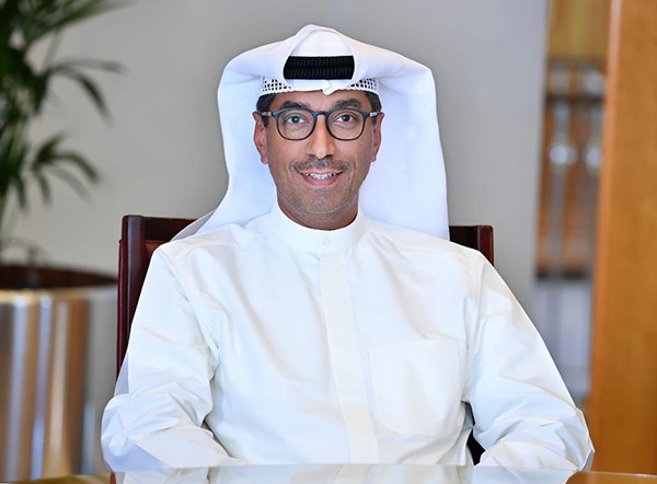 مدير عام التأمينات الاجتماعية يهنئ سمو الأمير بمناسبة توليه مقاليد الحكم