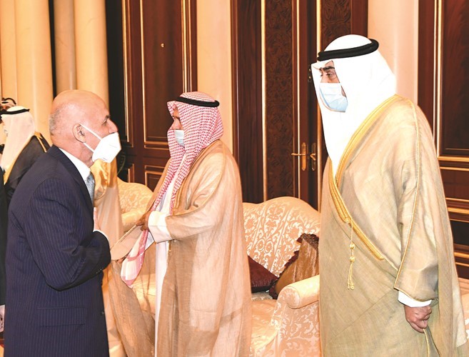 الرئيس الأفغاني معزيا سمو الشيخ صباح الخالد