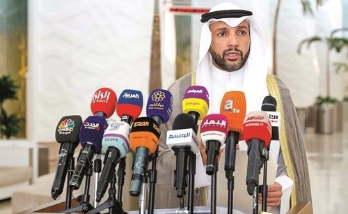 رئيس مجلس الأمة مرزوق الغانم متحدثا