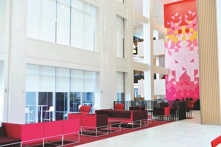 استراحة الطلاب داخل الجامعة