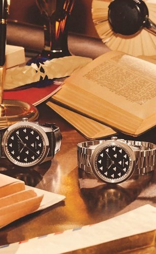 دار «Gucci» تطلق حملة دعائية جديدة للساعات والمجوهرات الفاخرة بموديلاتها المميزة
