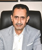 السفير الأردني صقر ابوشتال