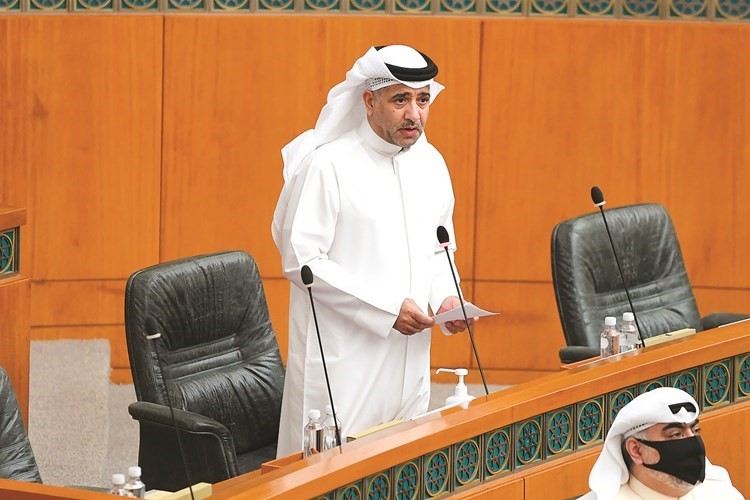 د. عودة الرويعي متحدثا