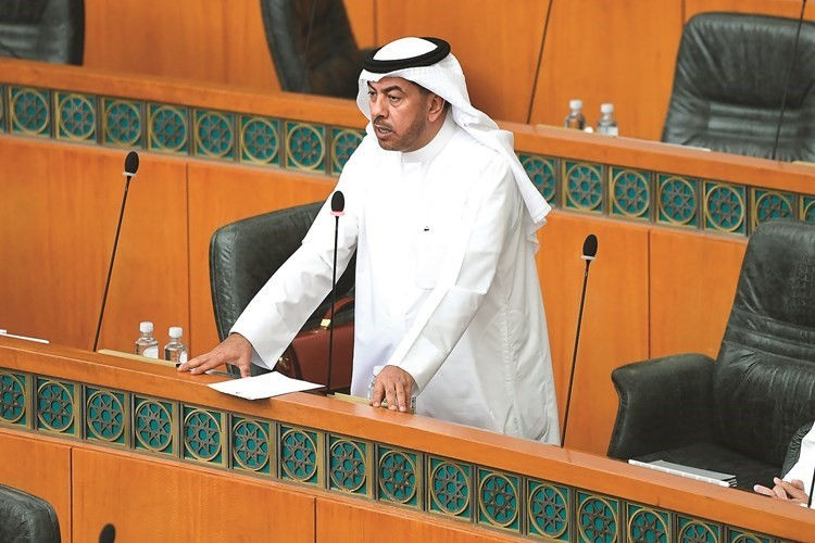 علي الدقباسي
