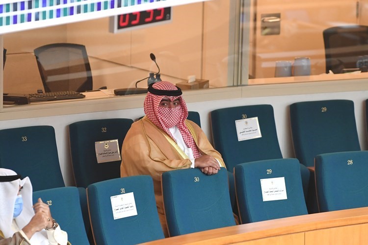الشيخ ثامر العلي أثناء الجلسة