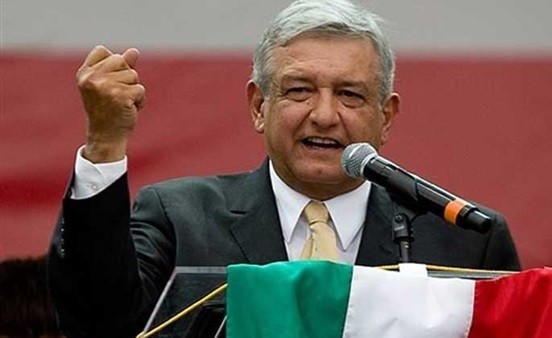 رئيس المكسيك يطالب مجددا باعتذارات عن "فظائع" الغزو الاسباني