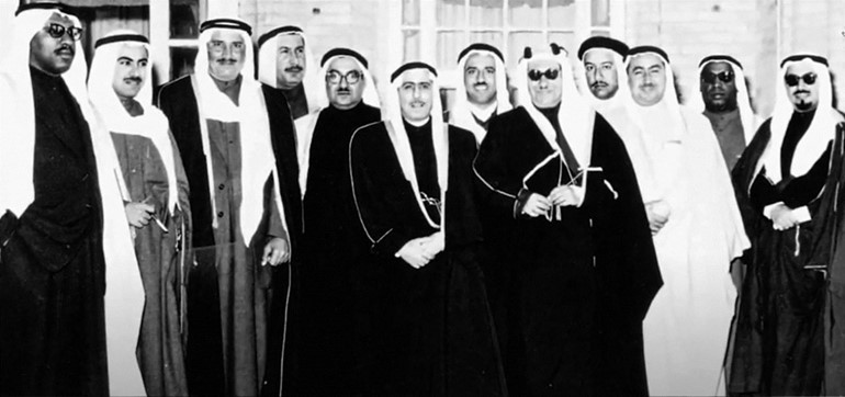 مشاهد من الفيلم الوثائقيومضات فنية مع أمير الإنسانية 
