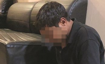 الآسيوي السكران في المخفر