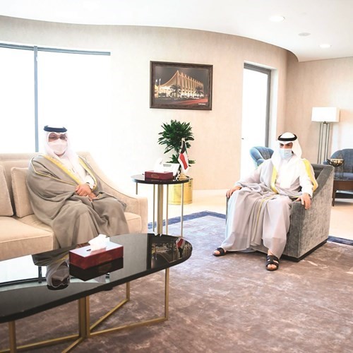  وأثناء استقباله سفير مملكة البحرين صلاح المالكي