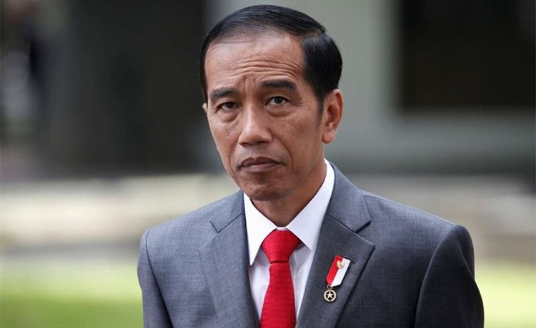 رئيس إندونيسيا يتساءل : هل اللقاح المرتقب لكورونا سيكون حلالاً ؟