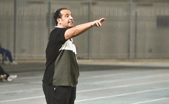 ظاهر العدواني خلال مواجهة الفحيحيل وخيطان	(محمد هنداوي)