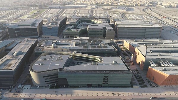 جامعة الكويت تتسلم الحرم الشمالي لكلية العلوم ونادي أعضاء هيئة التدريس بمدينة صباح السالم الجامعية