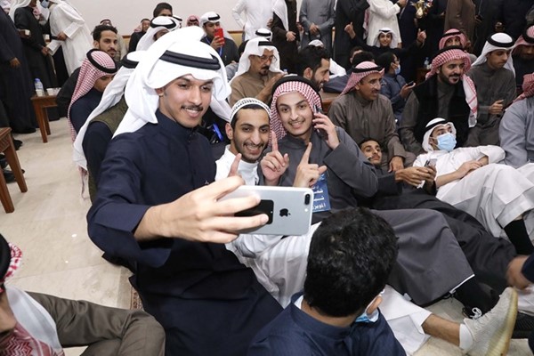 تبادل التهاني