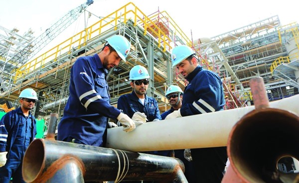 «البترول الوطنية» تكشف عن 7 مناقصات لعقود خدماتية تطرحها رسمياً خلال أسبوعين