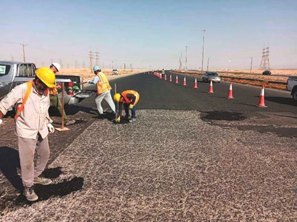 «الأشغال»: التعامل مع 792 بلاغاً لإصلاحات الطرق في محافظات البلاد خلال أسبوع