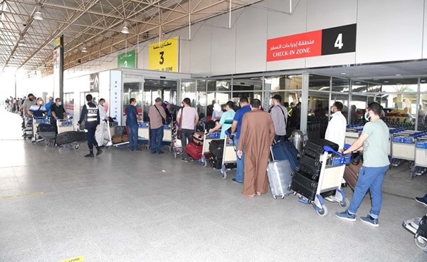 «الوطني»: 114 ألف وافد غادروا سوق العمل الكويتي بسبب «كورونا»
