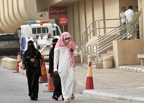 عودة لتشديد الإجراءات في منطقة الخليج مع ازدياد الإصابات بفيروس كورونا