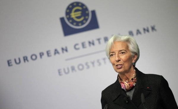 رئيسة البنك المركزي الأوروبي تتوقع تعافي الاقتصاد العالمي هذا العام
