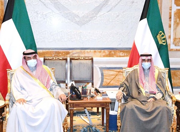 صاحب السمو خلال استقباله سمو الشيخ صباح الخالد