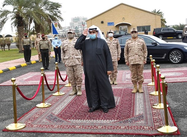 استقبال الشيخ حمد جابر العلي في هيئة التعليم العسكري