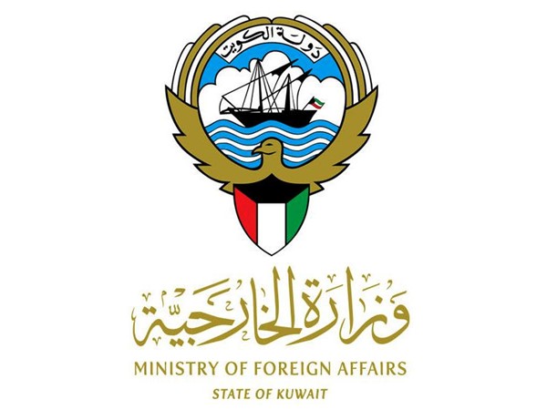 "الخارجية": الكويت تدين وتستنكر بشدة مواصلة الميليشيات الحوثية استهداف المدنيين والمنشآت المدنية بالسعودية