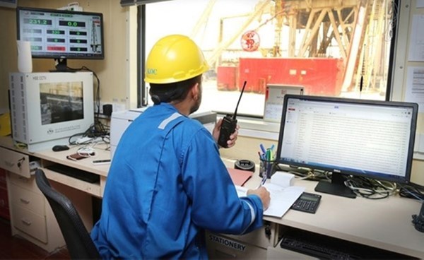 تشكيل فريق عمل لمراجعة تقييم وظائف العمليات في القطاع النفطي