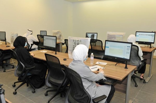 جامعة الكويت استقبلت 6 آلاف طالب وطالبة من طلبة الصف الثاني عشر لتأدية اختبارات القدرات الأكاديمية