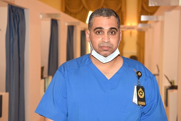 رئيس مركز الحرس الوطني للتطعيم المقدم أحمد محمد عبداللطيف
