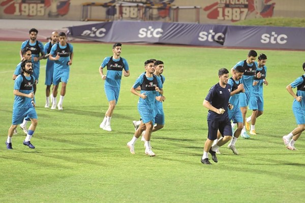 «الأزرق» لتصحيح الأخطاء قبل موقعة الأردن