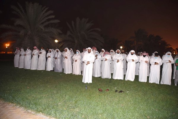 وقفة تضامنية في «الإرادة» للمطالبة بـ «العفو الشامل» عن المهجّرين