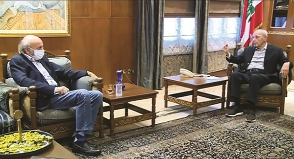 رئيس مجلس النواب نبيه بري مستقبلا في عين التينة رئيس الحزب التقدمي الاشتراكي وليد جنبلاط		(محمود الطويل)