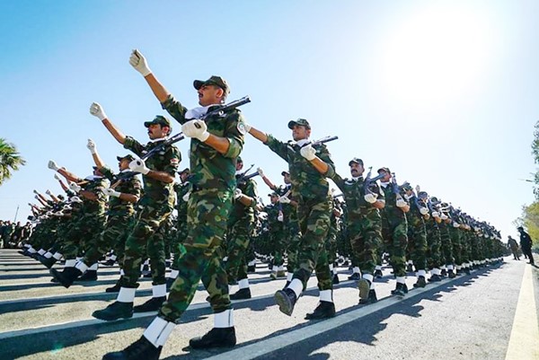 صورة نشرتها هيئة الحشد الشعبي للاستعراض العسكري