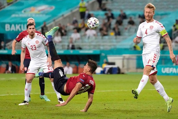 الدنمارك في مربع الكبار بـ «يورو 2020»