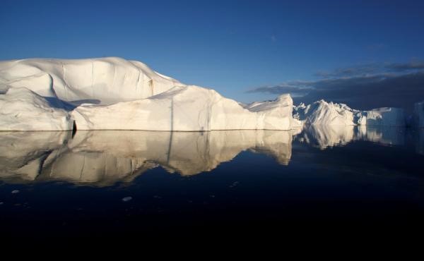 جرينلاند توقف خطط التنقيب عن النفط في المستقبل بسبب مخاوف بيئية