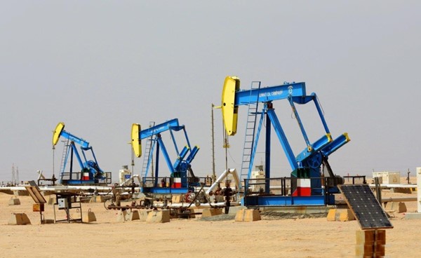 الكويت ترفع إنتاجها النفطي 30 ألف برميل أغسطس المقبل وفقاً لقرارات «أوپيك+»