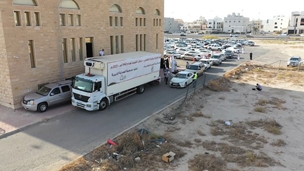 «الهداية الخيرية» وزعت لحوم الأضاحي على الأسر المتعففة داخل الكويت