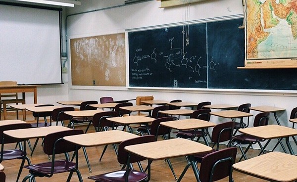 منظمة اليونيسف تحذر من أن إغلاق المدارس قد يكون له آثار مدمرة على المدى الطويل