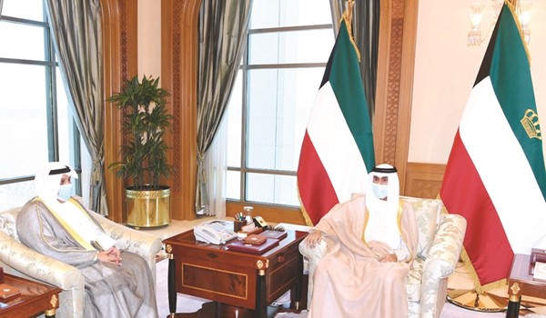 صاحب السمو خلال استقباله الشيخ حمد جابر العلي