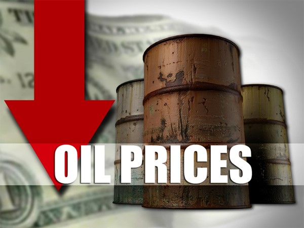 النفط الكويتي يهبط 3.2 دولارات.. ليبلغ مستوى 67.47 دولاراً للبرميل