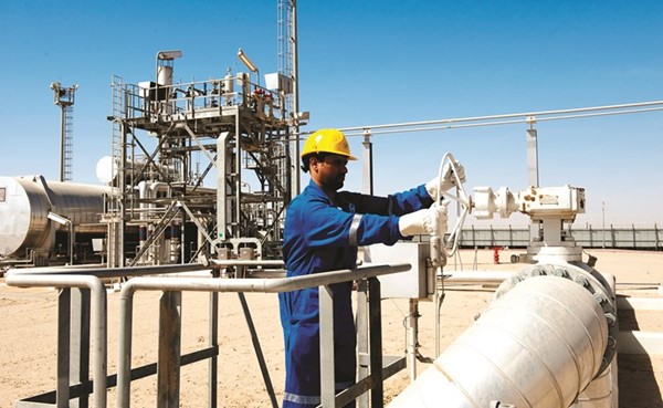 «نفط الكويت» ترصد 780 مليون دولار لبناء خطوط تدفق لنقل النفط الخام