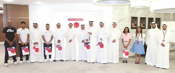 صورة جماعية للأبطال مع فريق Ooredoo
