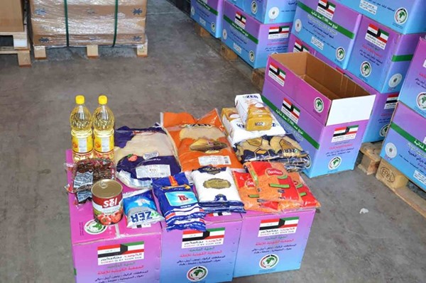 جانب من المساعدات الكويتية للنازحين العراقيين