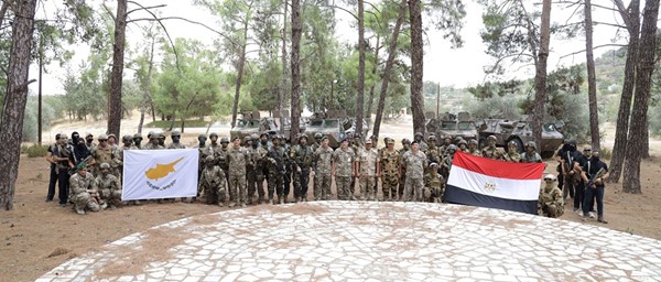 صورة جماعية للمشاركين في التدريب المشترك المصريالقبرصي بطليموس2021