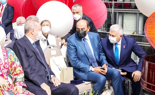 ممثل صاحب السمو والرئيس التركي رجب طيب أردوغان خلال افتتاح البيت التركي